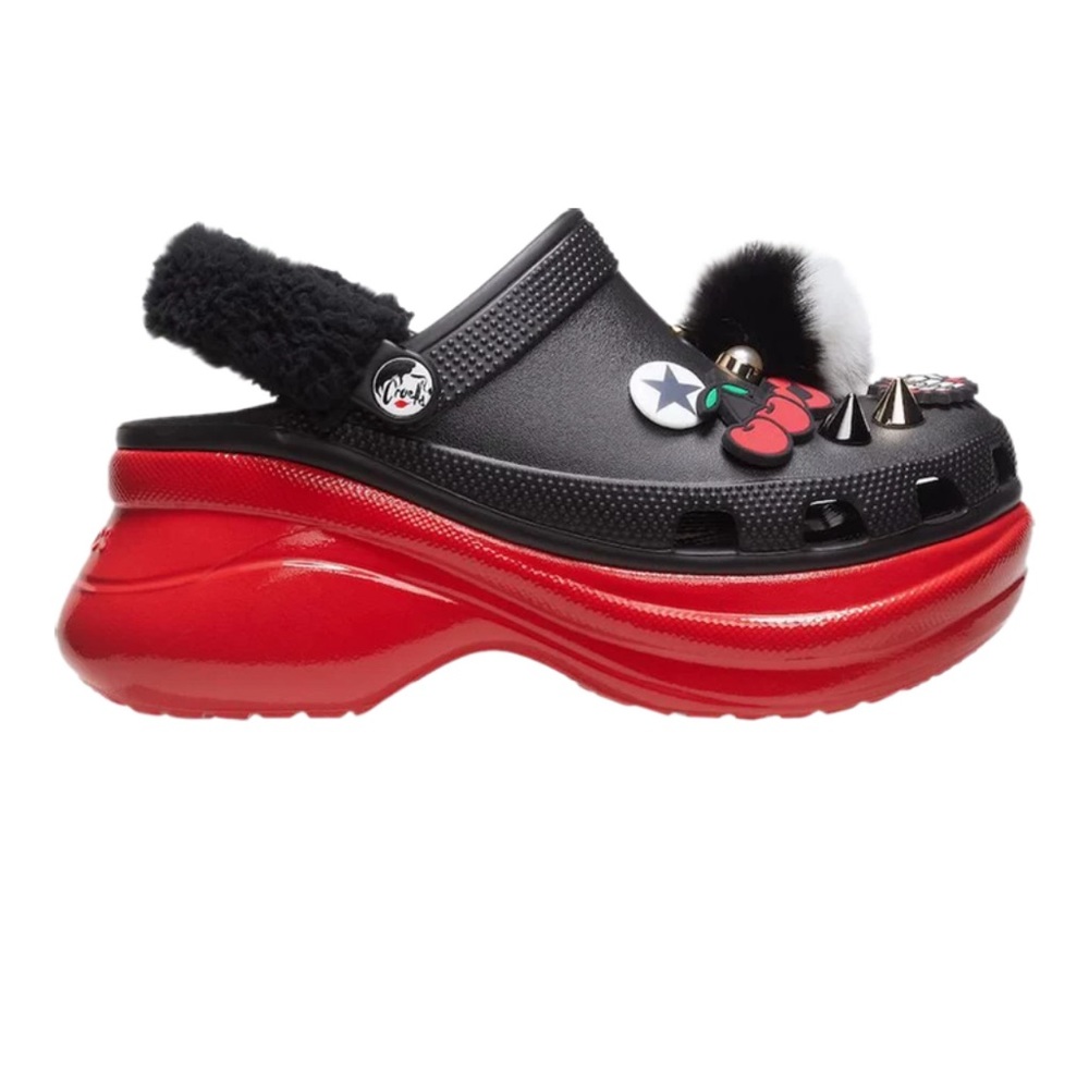 🌺RARE🌺. Cruella classic bae CROCS “ glory riot”